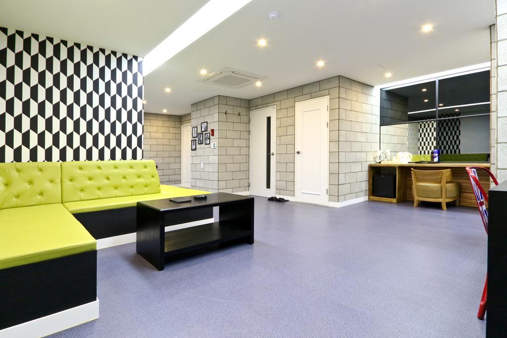 Hotel Home Busan Phòng bức ảnh