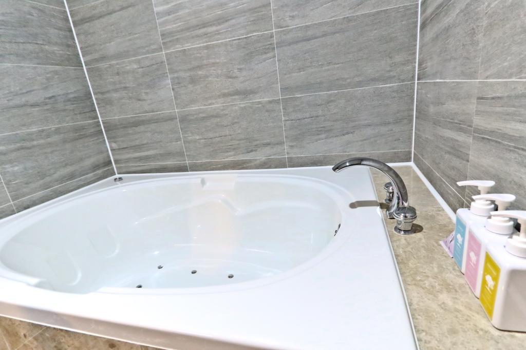 Hotel Home Busan Phòng bức ảnh