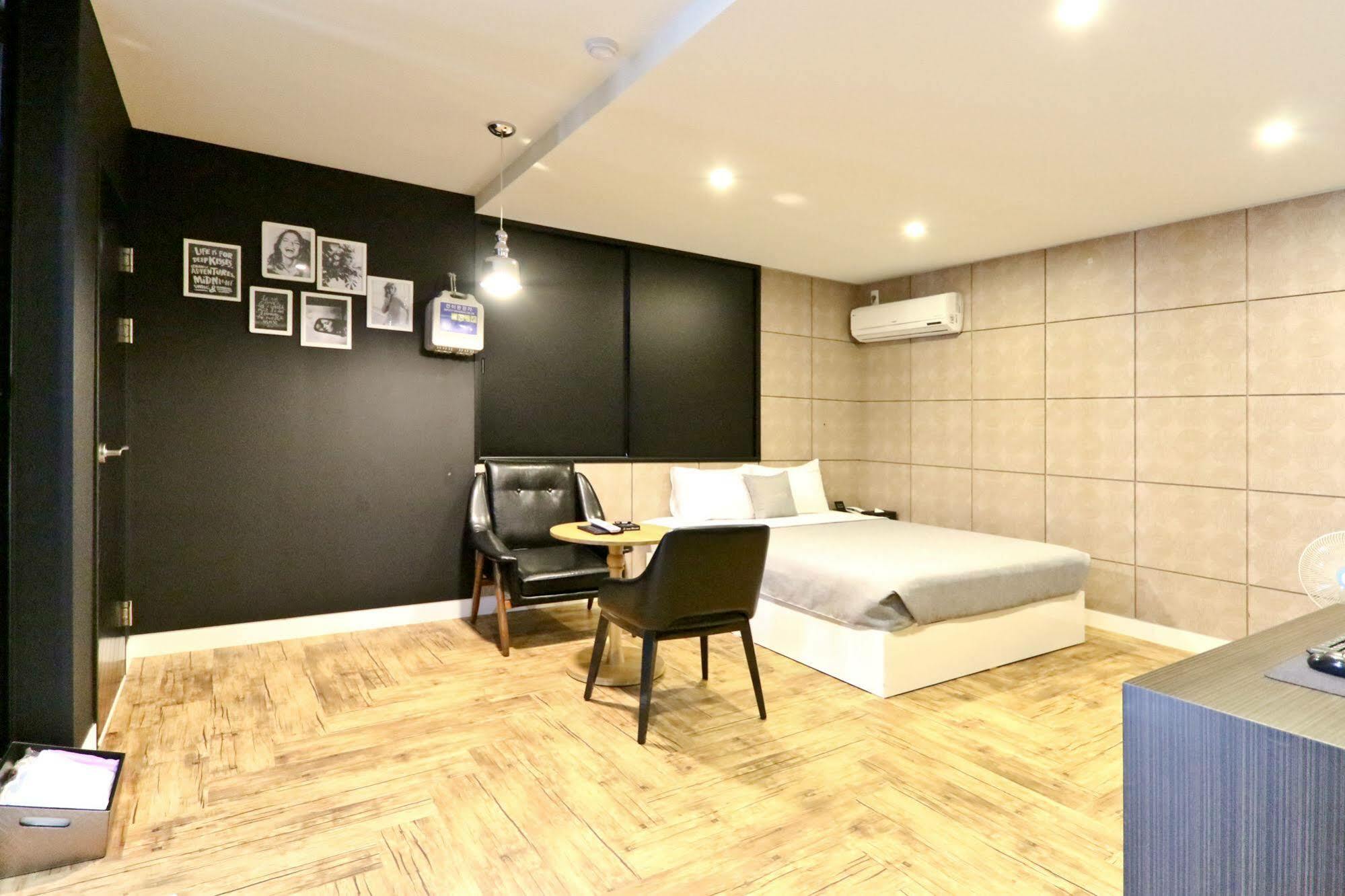 Hotel Home Busan Ngoại thất bức ảnh