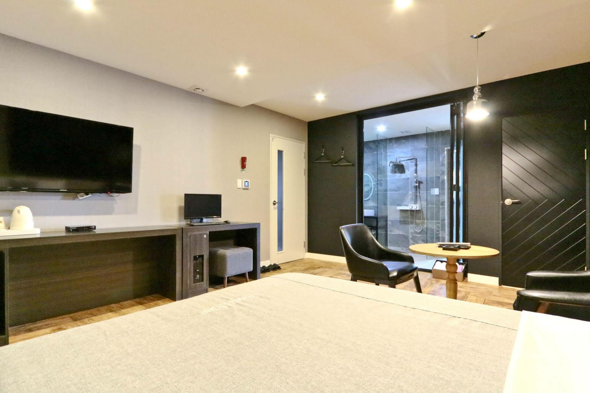 Hotel Home Busan Ngoại thất bức ảnh